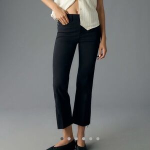 THE YAYA FLORAL EMBROIDERED MID-RISE CROP JEANS BY PILCRO - NWT size 26